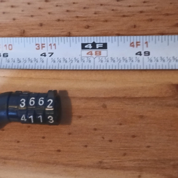 Bike Cable Chain Bicycle Combination Lock. Like New! Black - Picture 2 of 3